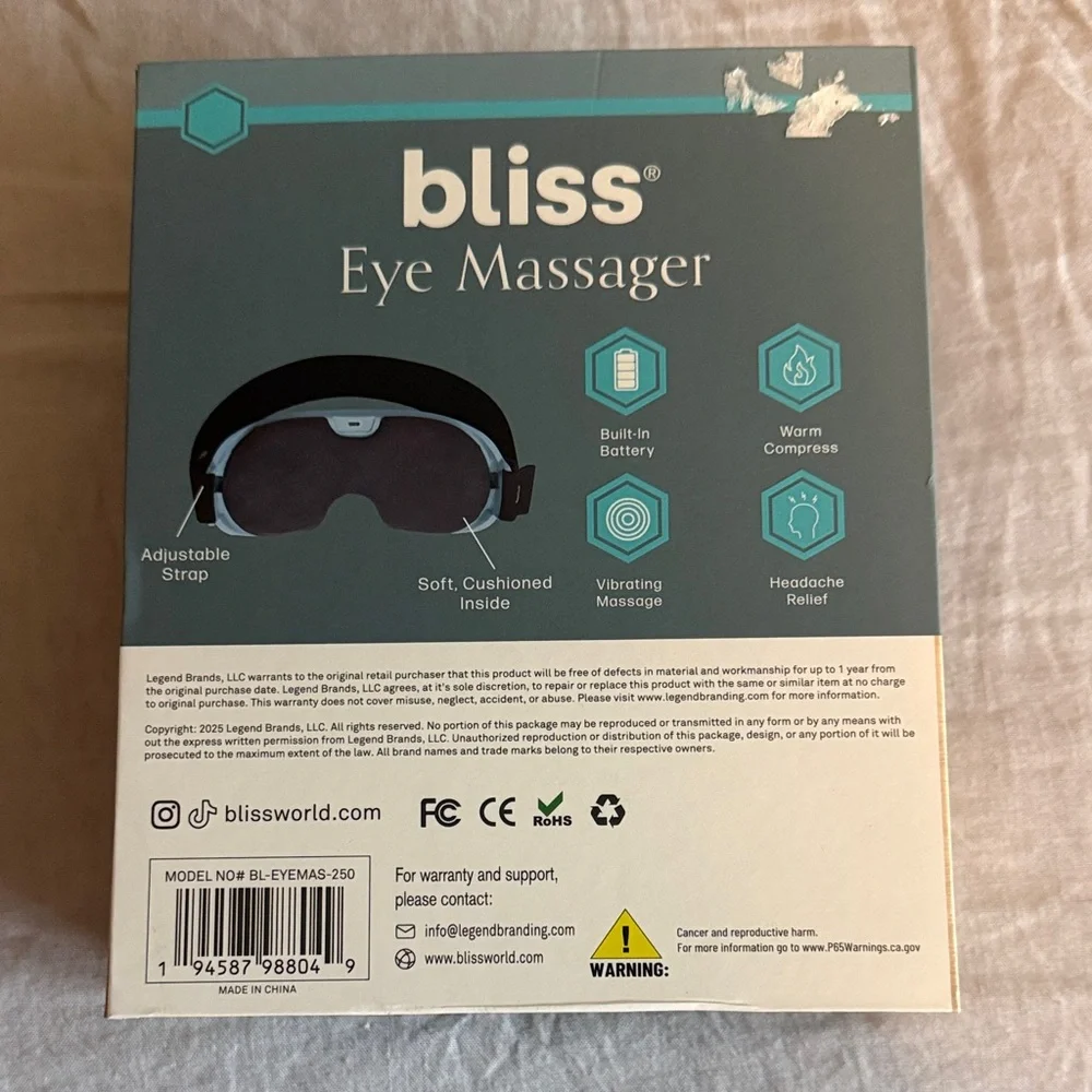 Bliss Eye Massager with heat. Brand new. Never used.